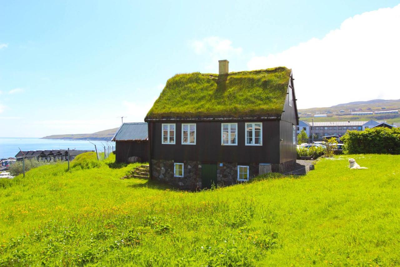 Traditional Faroese House In Torshavns City Center Exteriör bild